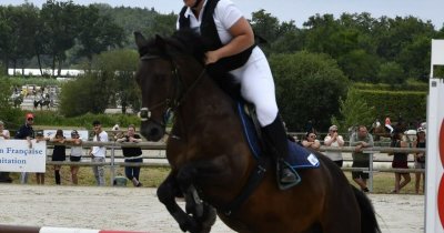 Centre Équestre La Rivière