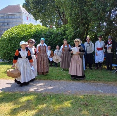 Atelier artistique animé par Léonie PONS