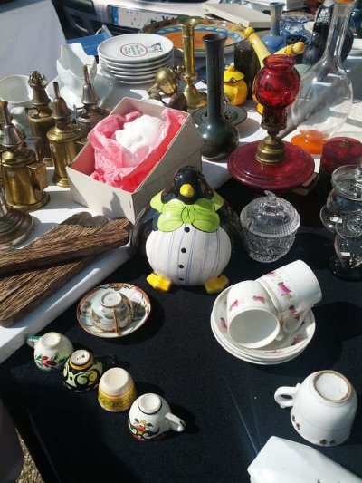 Vide grenier par le jumelage Rosko Praz