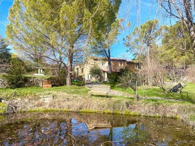 Initiation aux peintures naturelles (demi-journée)