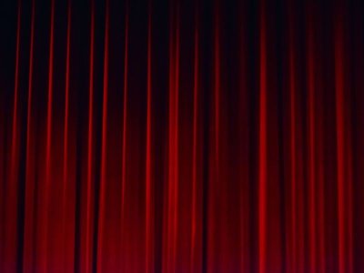 Théâtre "la fille du fauteuil" à Pugnac