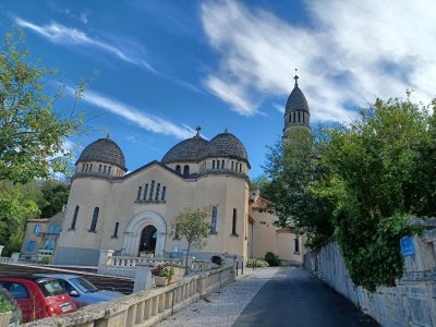 Les Randos des Nounous - Le Chemin des Abeilles
