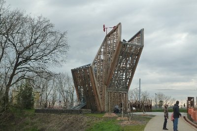 Balade à roulettes : Parc Ausone - Impraticable