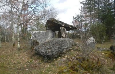 Les Randos des Nounous - Le Dolmen de la Peyrelevade
