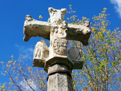 Randonnée - Croix de Bleyssol - Col de Luganhou (Vabre-Tizac)