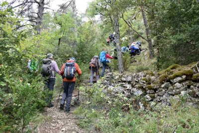 Randonnée " Les rochers de Roquesaltes et les corniches du Rajol"