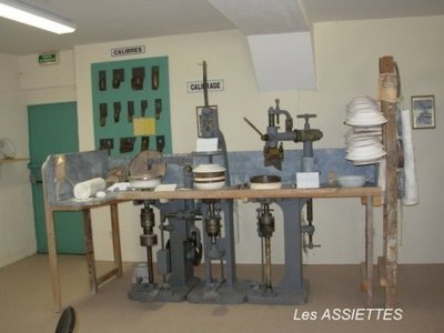 Musée de la Porcelaine "Charles Robin"