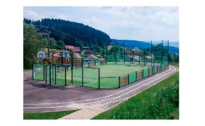 Skate park et terrains multisports