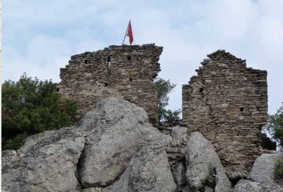SAINT-JULIEN : OLARGUES LE VIEUX