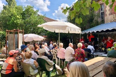 Acanthe - Exposition Grange du Prieuré et Atelier du Photographe