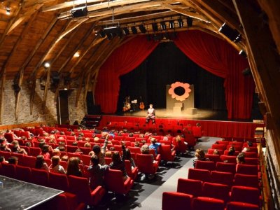 THÉATRE : LA BONNE ADRESSE