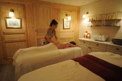 Le Sent Bon Spa CINQ MONDES – La Marine de Loire