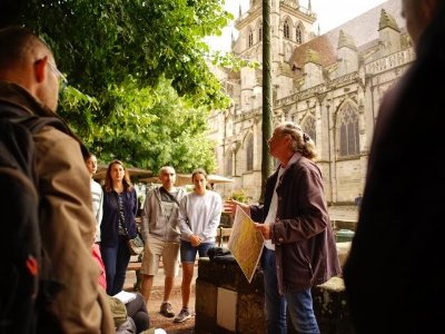 A la découverte d'Autun avec Clément L'Astroguide