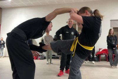 Atelier de self-défense pour femmes & adolescentes – Journée des droits des femmes