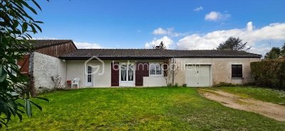 Les mains dans le jardin