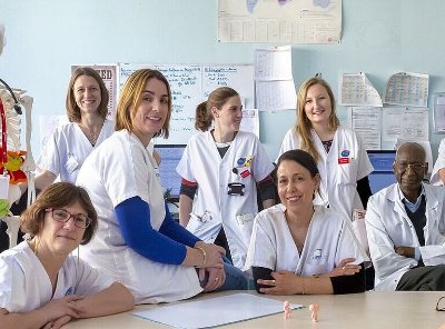 FEMMES MÉDECINS