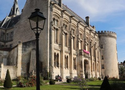 Visite guidée - Cœur de ville et cathédrale Saint-Pierre