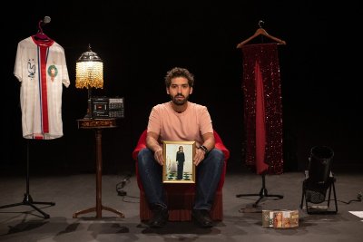 Agora Pôle National Cirque - Ma république et moi / Compagnie IWA - Issam Rachyq Ahrad