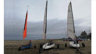 Centre de Char à Voile "Char En Baie"