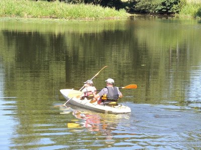 Location de canoës et pédalos au Domaine du Roc