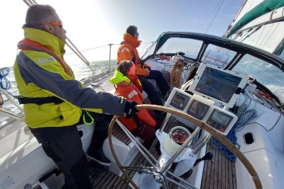 Avel Plaisance : Sortie en Voilier