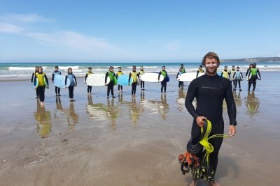 Ecole de Surf, Storm Surfing