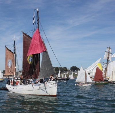 Voiles et Traditions