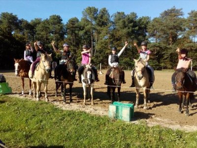 Centre équestre et poney club de mi-forêt