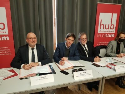 Escapades : Visite de l'entreprise Yanmar