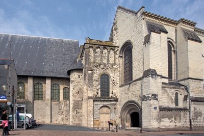 L'abbaye du Ronceray - mémoire de femmes, mémoire de pierres