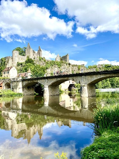 Sentier GR100 -Angles-sur-l'Anglin/Poitiers