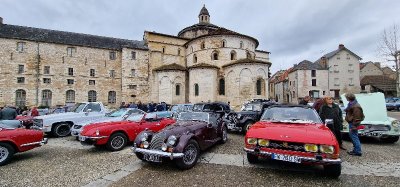 Rassemblent de voitures anciennes