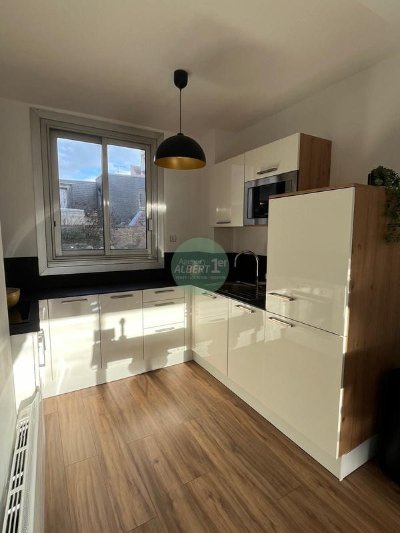 Exposition : Le M.U.R #7