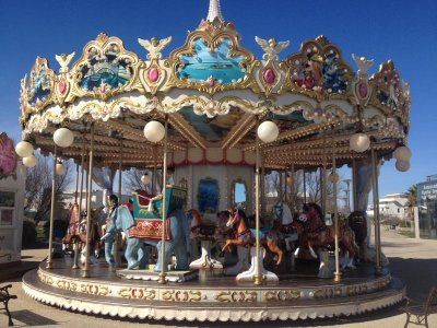 VENETIAN CAROUSEL