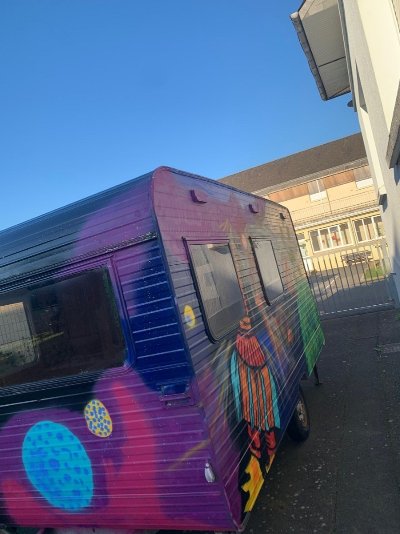 La caravane d'Orion fait étape au Mesnil Ozenne