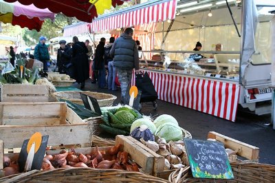 Marché de Léognan