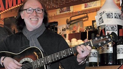 RÂLEUSE ! MAIS PAS QUE...