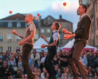 Jeune public - Visite à quatre pattes au Musée de la Cour d'Or