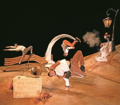 Sous le poids des plumes – Compagnie Pyramid - VallonScènes