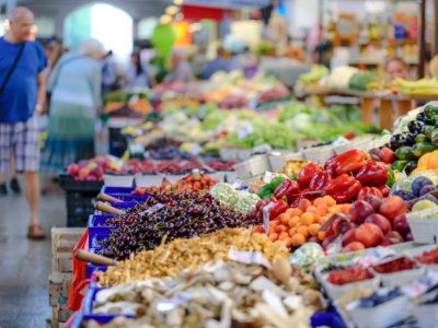 Marché hebdomadaire du dimanche de Saint-Caprais de Bordeaux