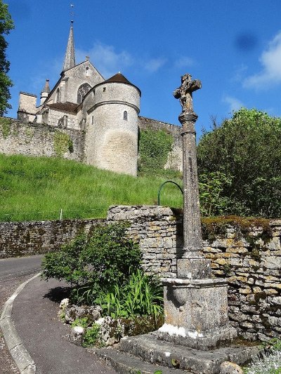 Château et collégiale Saint-Jean