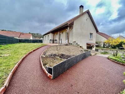 Exposition de collages de Didier Jourdy "Vacances"