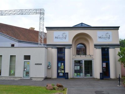 Spectacle de la Revue Scoute : Bloody Mairie