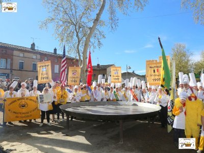 L'OMELETTE GEANTE ET LES FÊTES DE PÂQUES A BESSIERES