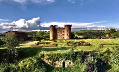 Chasse aux œufs de Pâques au Château de Pagax