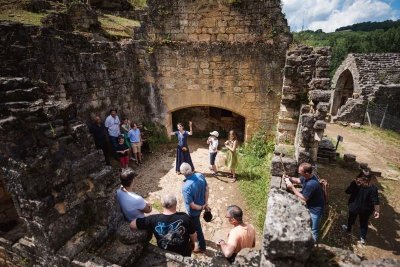 Atelier musique des origines au Château de Commarque - Châteaux en fête