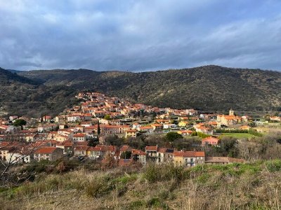 LES BALADES DU CONFLENT : "VISITE GUIDÉE DU VILLAGE ET DE L'ÉGLISE DE RIA"