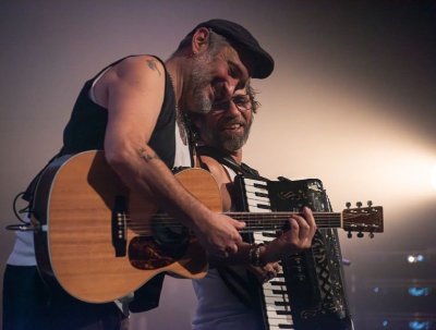 DEBOUT SUR LE ZINC + LES CROQUANTS