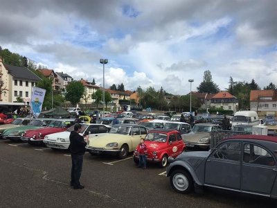 3ème bouchon de véhicules anciens