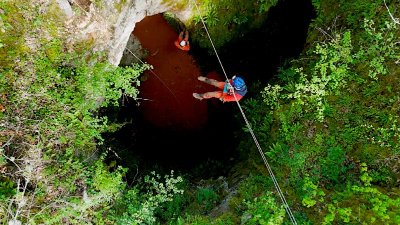 Projection du documentaire : "Dans les gouffres à fossiles du Quercy"